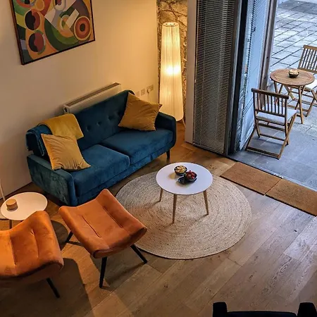 Apartment Timeless Quarters Within Royal William Yard *